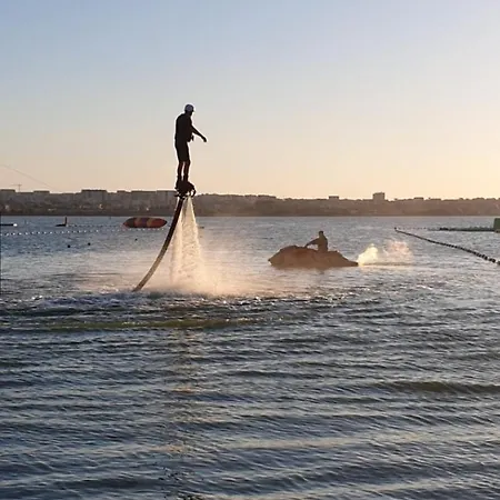 Daire Apartament Resort Köstence